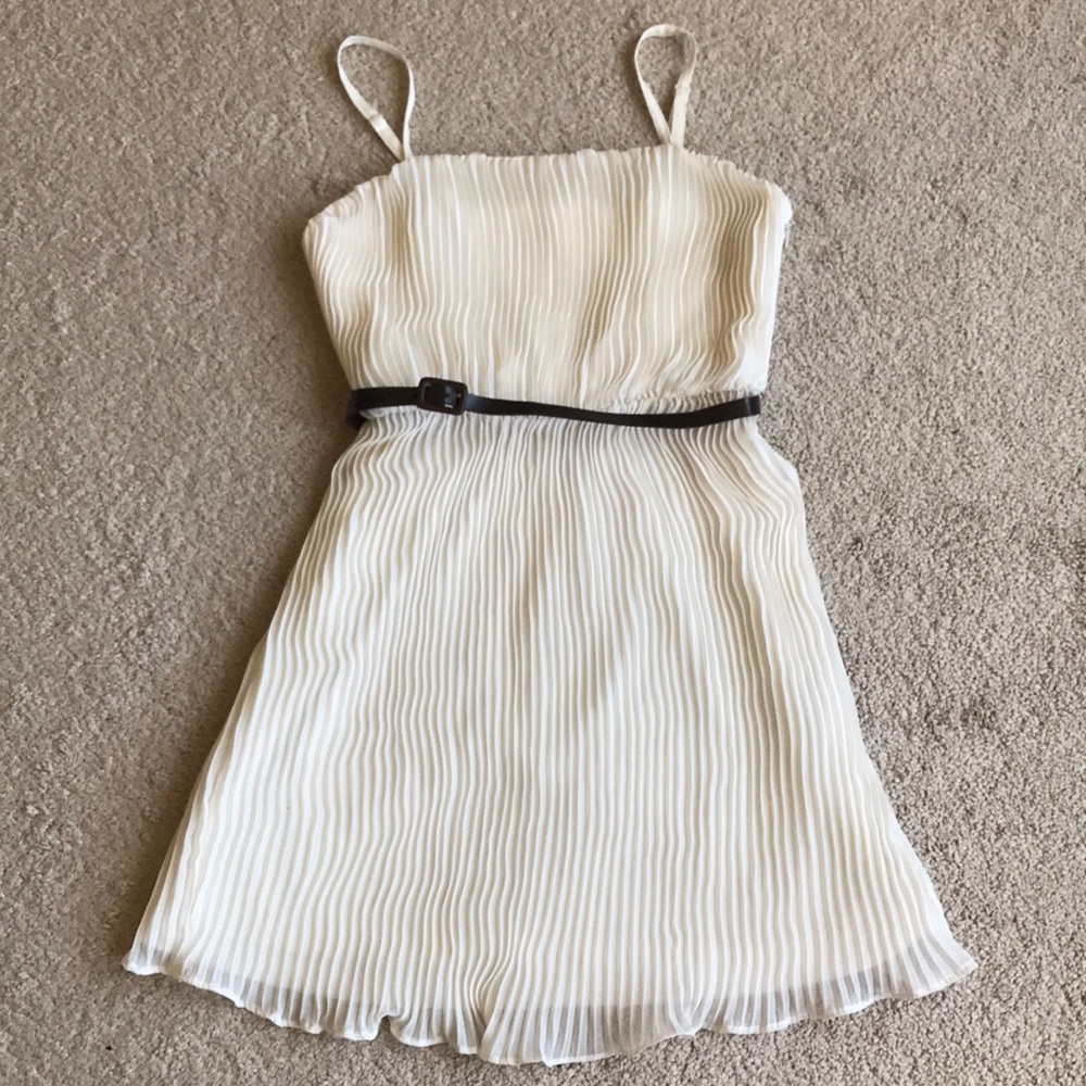 Forever 21 pleated dress